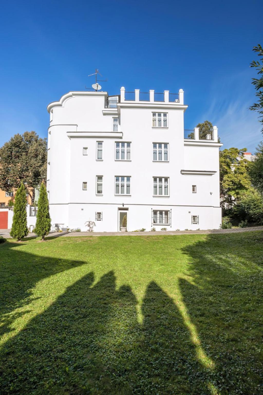 אוסטרבה Apartments Villa Whitehouse מראה חיצוני תמונה
