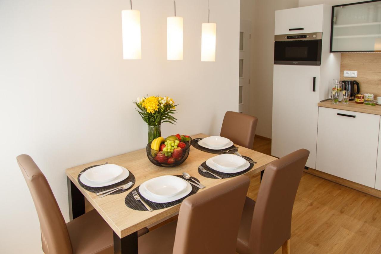 אוסטרבה Apartments Villa Whitehouse מראה חיצוני תמונה