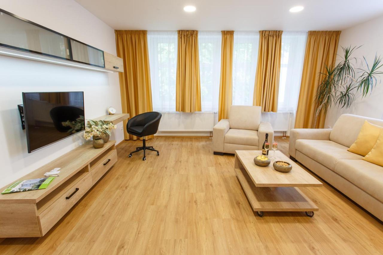 אוסטרבה Apartments Villa Whitehouse מראה חיצוני תמונה