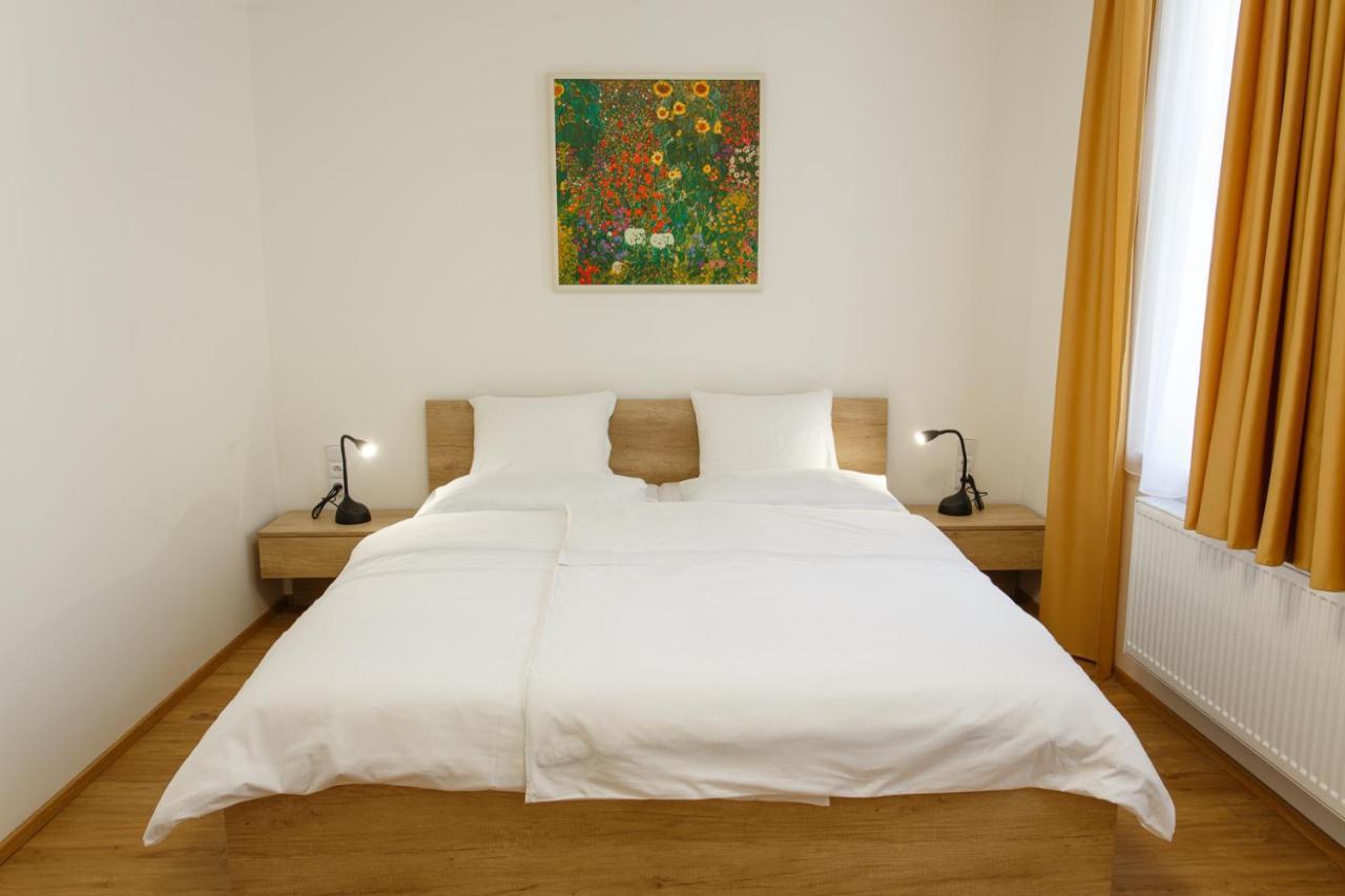 אוסטרבה Apartments Villa Whitehouse מראה חיצוני תמונה