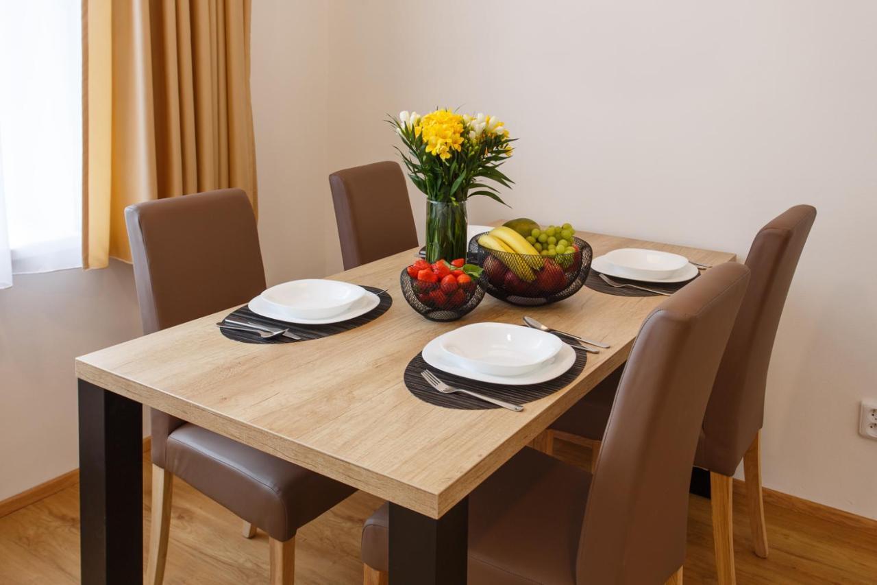 אוסטרבה Apartments Villa Whitehouse מראה חיצוני תמונה