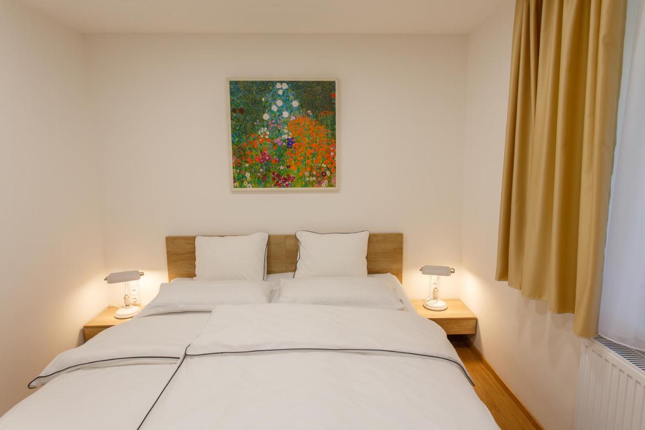 אוסטרבה Apartments Villa Whitehouse מראה חיצוני תמונה