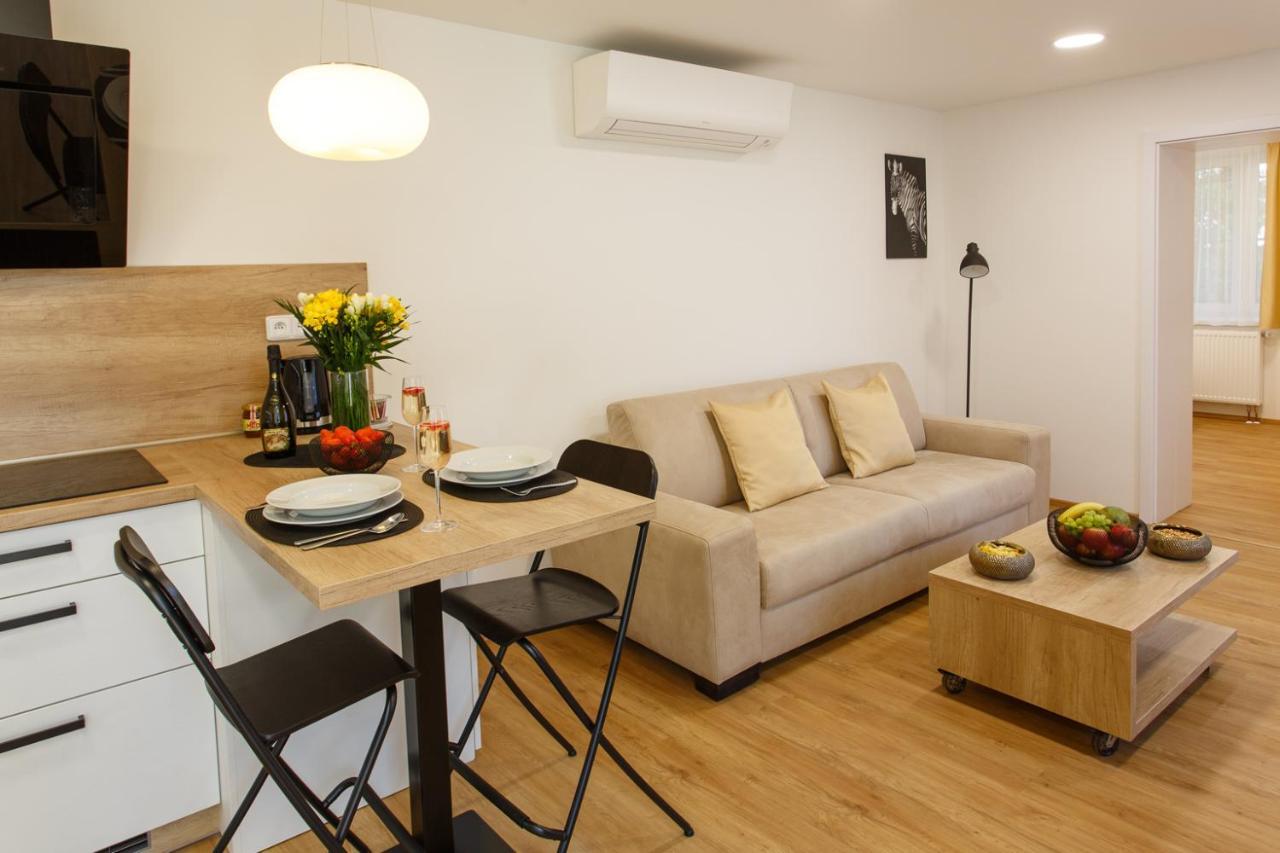 אוסטרבה Apartments Villa Whitehouse מראה חיצוני תמונה
