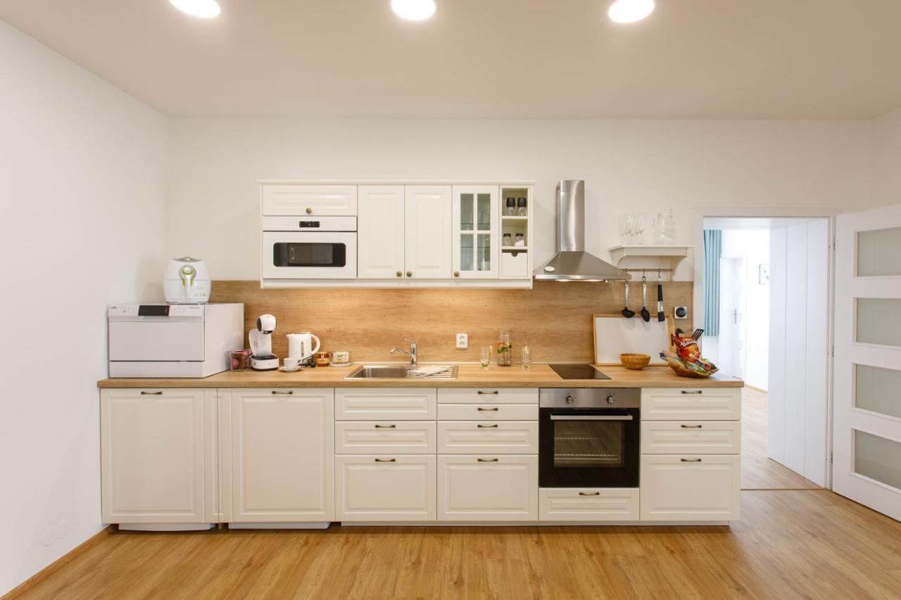 אוסטרבה Apartments Villa Whitehouse מראה חיצוני תמונה