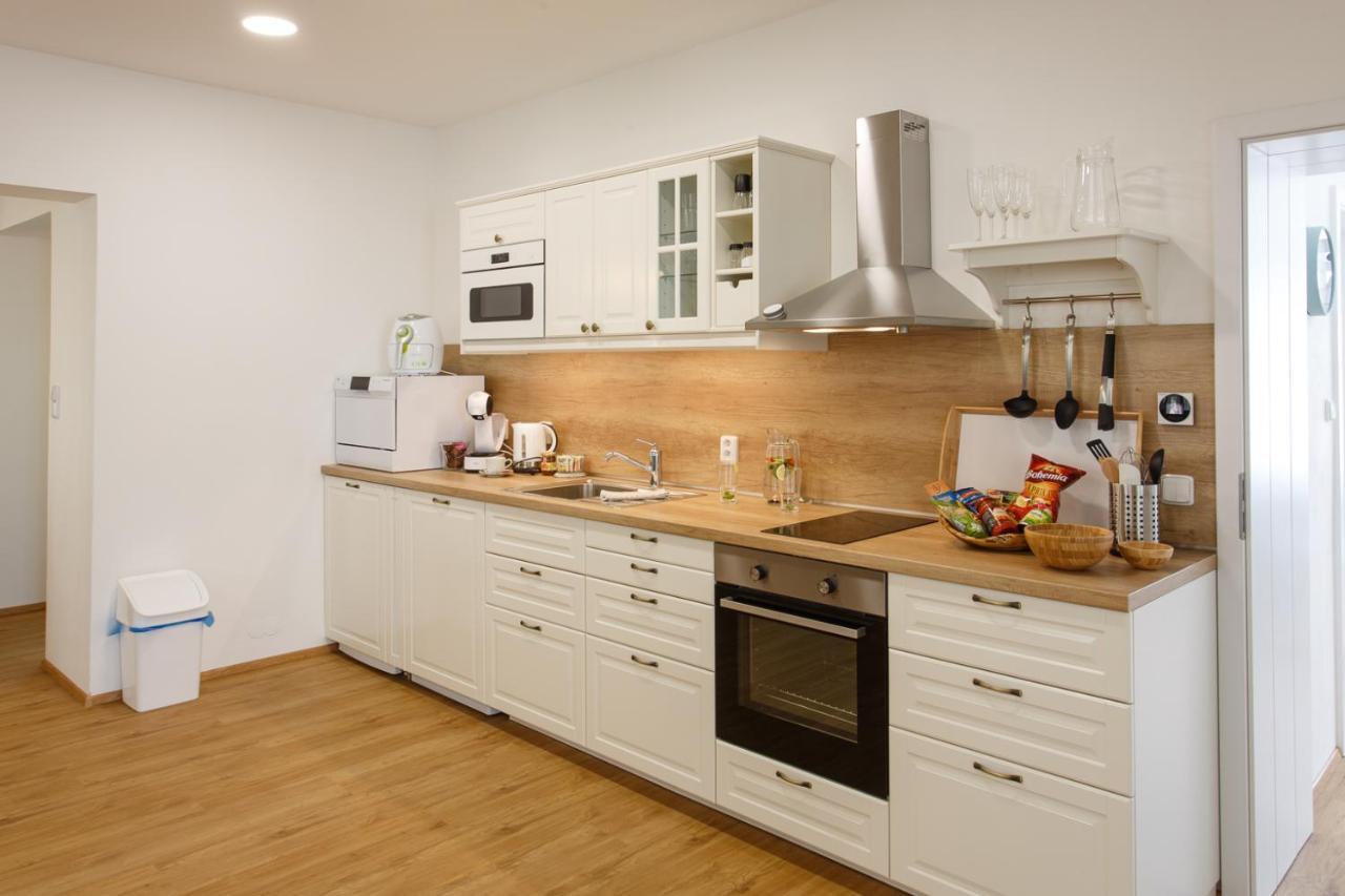 אוסטרבה Apartments Villa Whitehouse מראה חיצוני תמונה